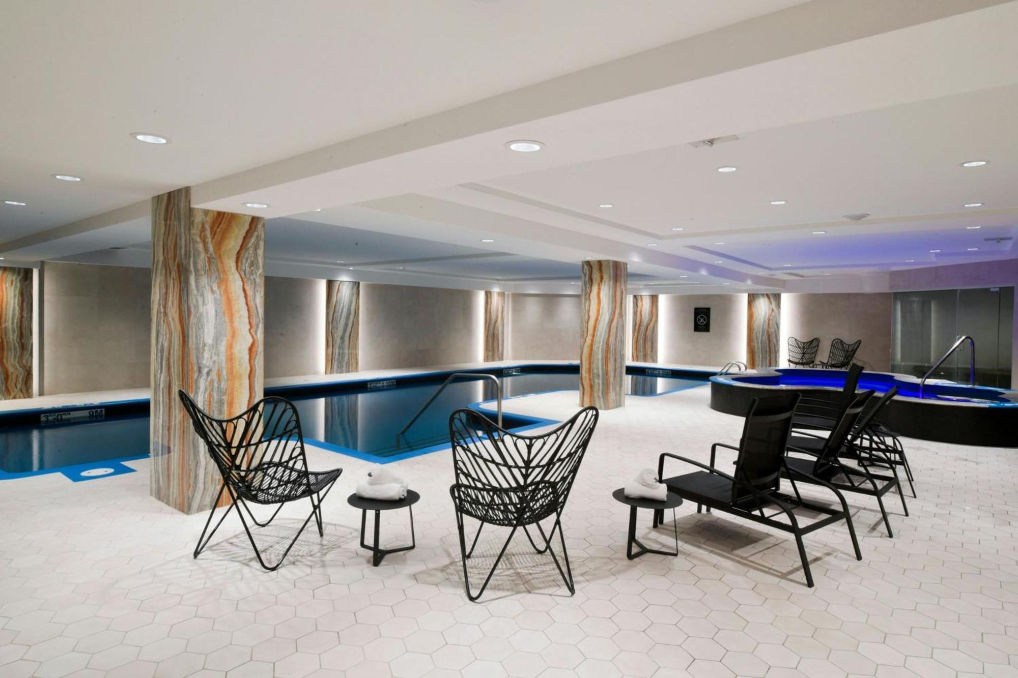 Sheraton Laval Hotel Eksteriør bilde